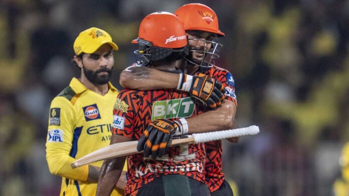 CSK vs SRH | మ్యాచ్ టర్నింగ్ పాయింట్.. కామిందు కళ్లు చెదిరే క్యాచ్!