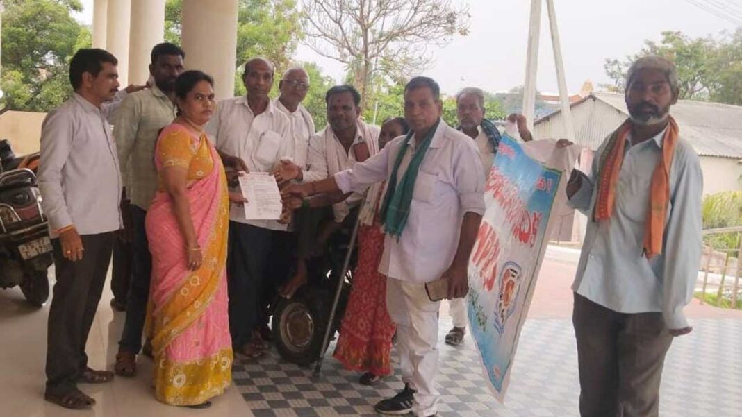 Disabled Reservations | పథకాల్లో వికలాంగులకు రిజర్వేషన్లు కల్పించాలి