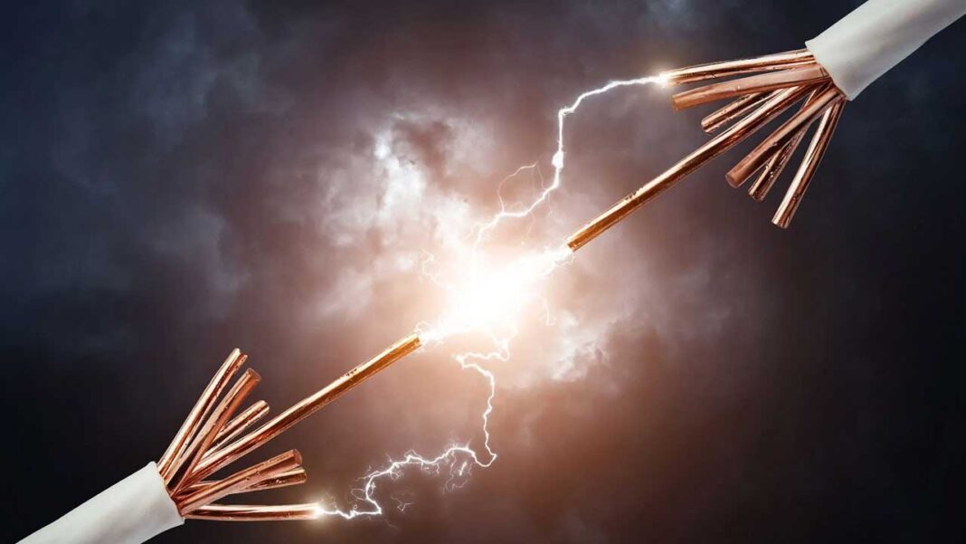 GP Worker | కరెంట్ షాక్తో జీపీ కార్మికుడి మృతి GP Worker | కరెంట్ షాక్తో జీపీ కార్మికుడి మృతి