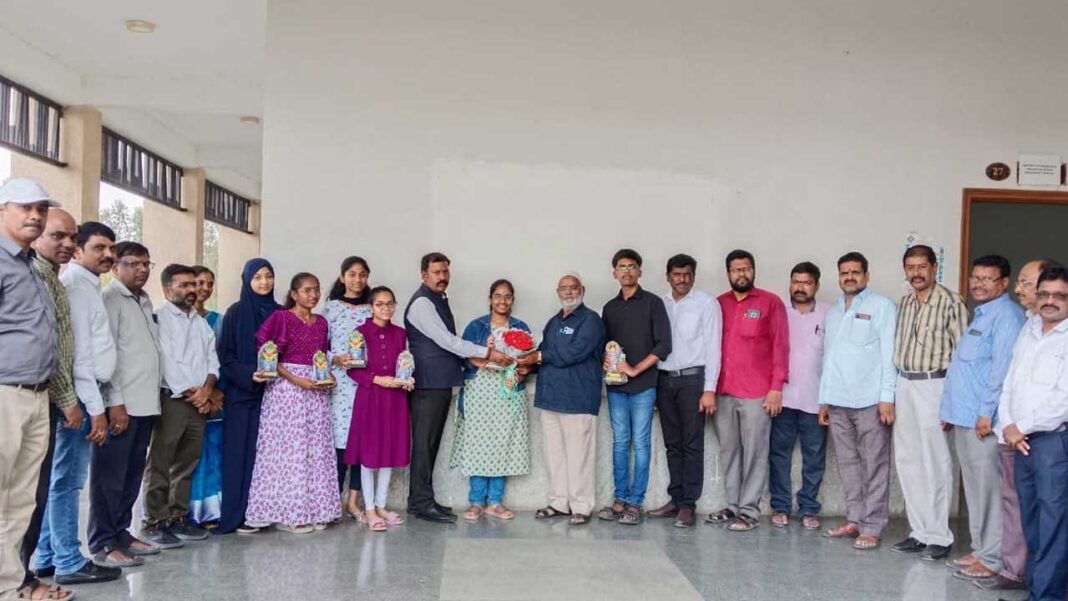 SRK VRK College | ఇంటర్ ఫలితాల్లో ఎస్ఆర్కే.. వీఆర్కే విద్యార్థుల ప్రభంజనం