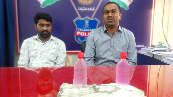 ACB Raid | ఏసీబీకి చిక్కిన సీఐ, రిపోర్టర్​