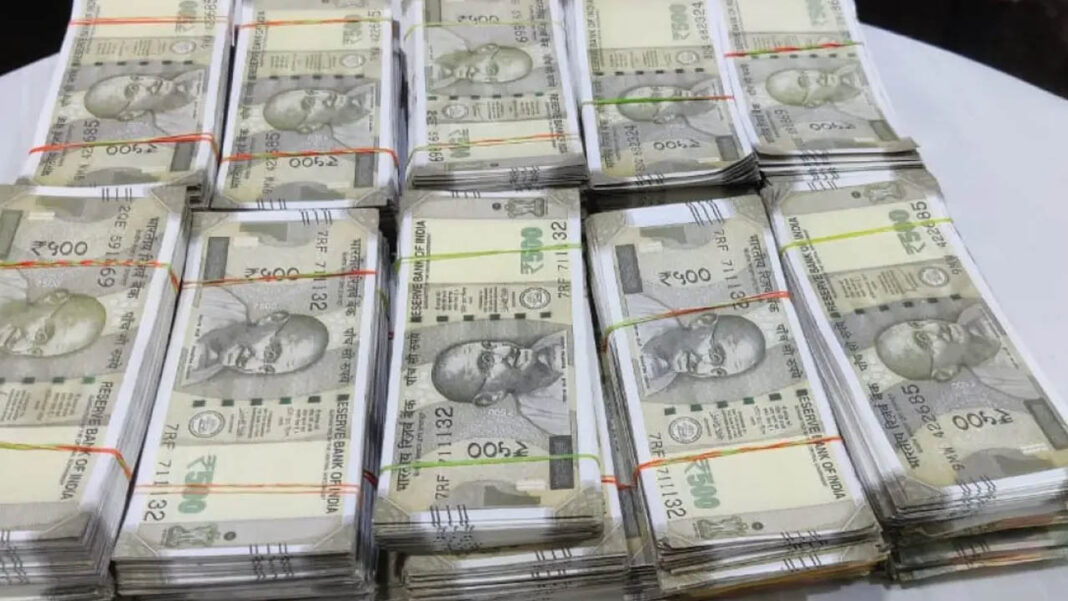 ATM money | రూ.500 నోట్లకు గుడ్‌బై.. సెప్టెంబరు నాటికి 75% ఏటీఎంలల్లో రూ.100, రూ.200 నోట్లే..!