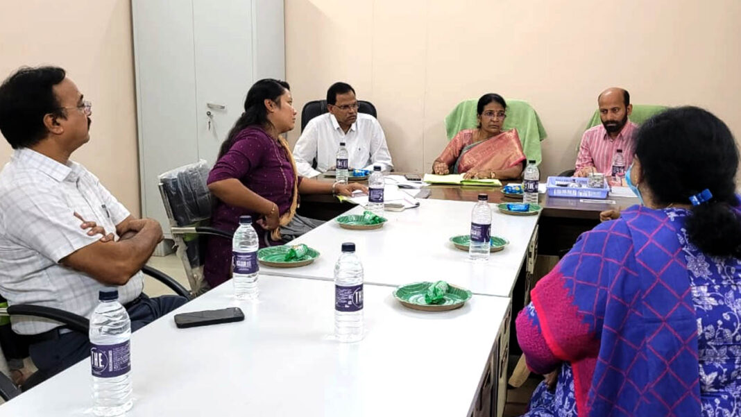 DMHO Rajshri | ప్రభుత్వ ఆస్పత్రుల్లోనే ప్రసవాలు జరగాలి