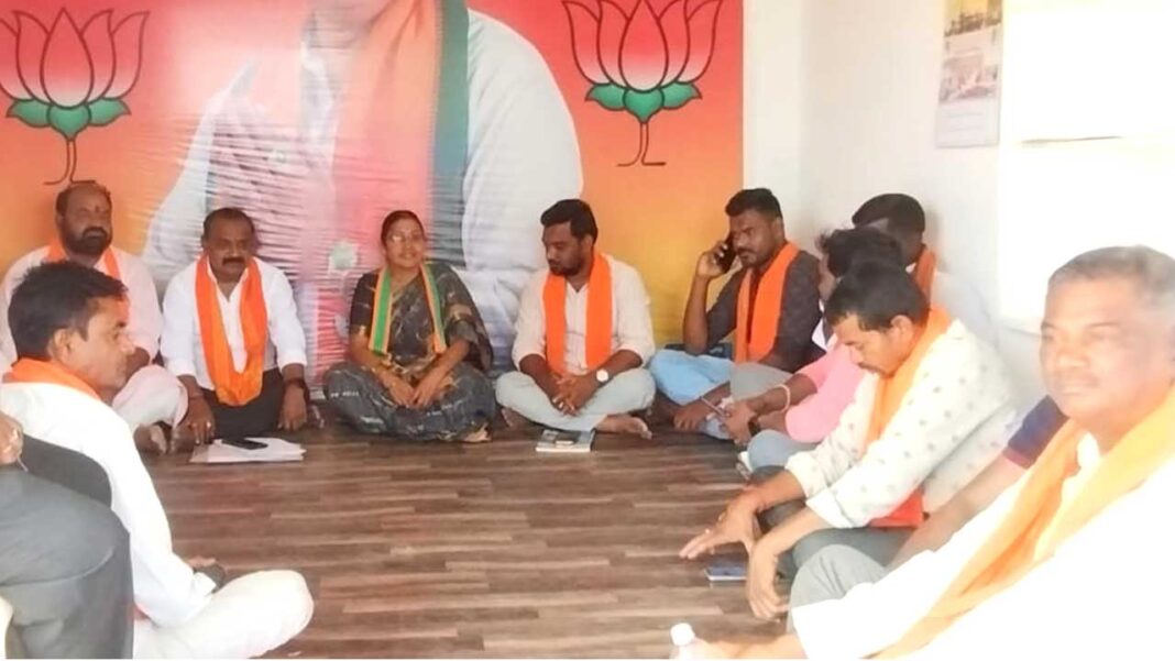 Makloor BJP | ప్రజా వ్యతిరేక విధానాలపై పోరాడాలి