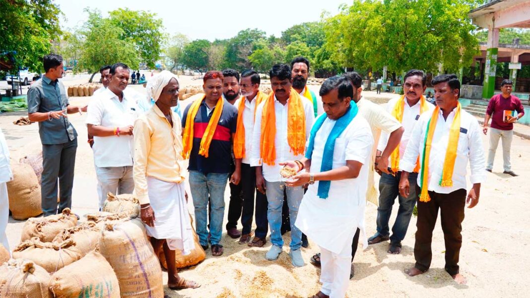 MLA Dhanpal Suryanarayana | కమీషన్లపై ఉన్న శ్రద్ధ రైతుల మీద లేదు
