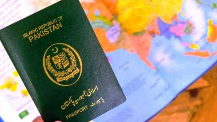 Pakistanis | పాకిస్తానీయులపై కేంద్రం కఠిన చర్యలు..వారికి రూ.3 లక్షల జరిమానా, మూడేళ్ల జైలు