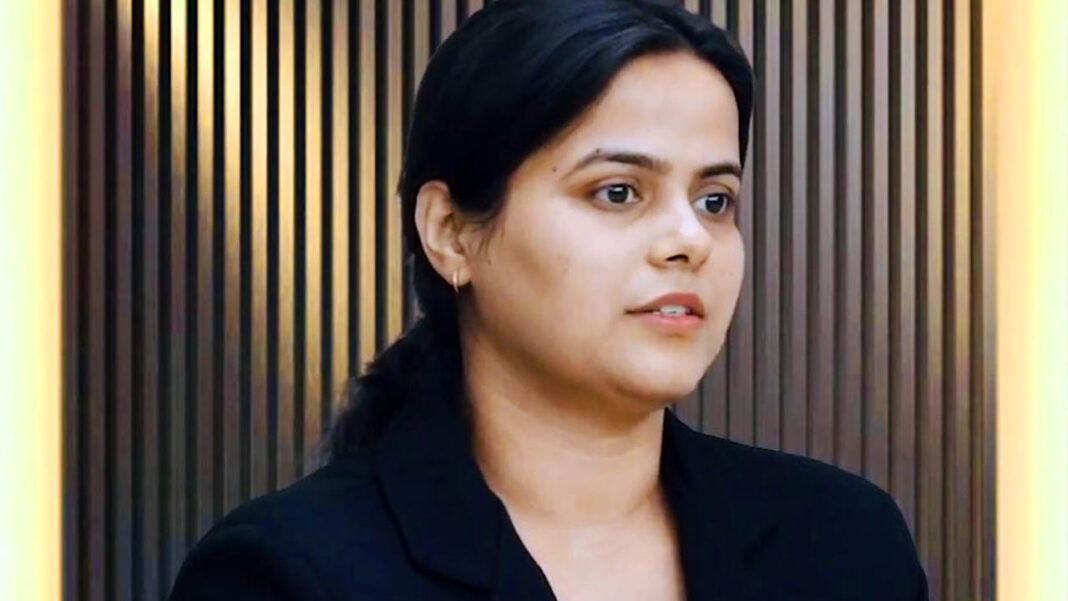 UPSC | సివిల్ సర్వీసెస్ టాపర్​గా నిలిచిన శక్తి దూబే.. ఇంతకీ ఆమె ఎవరంటే..!