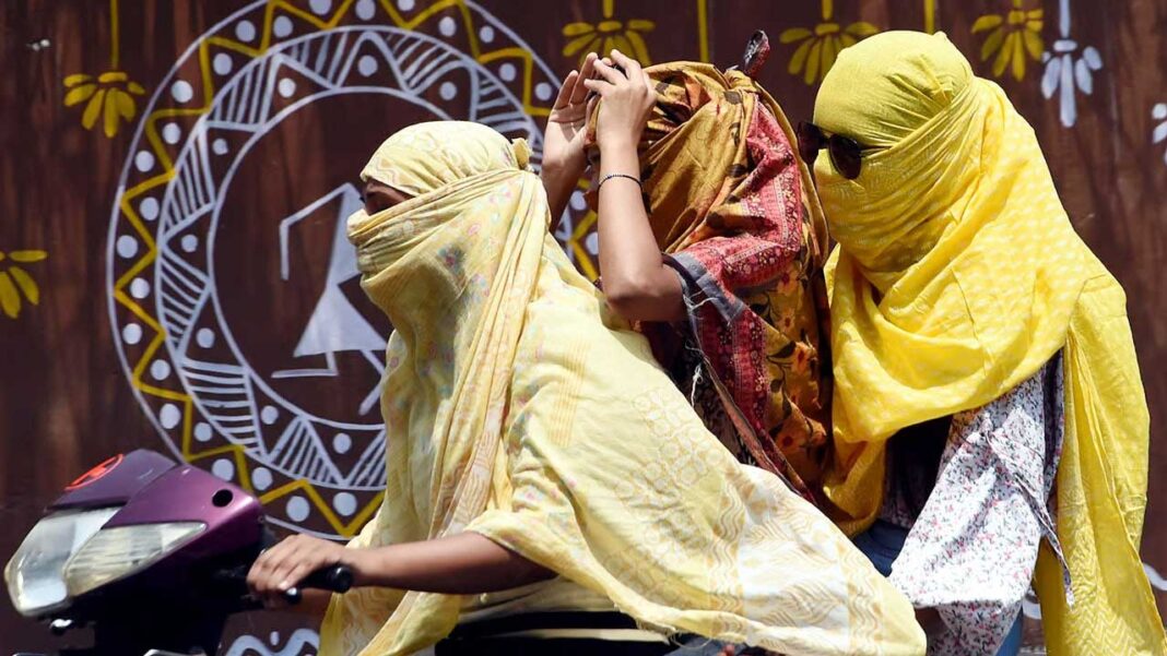 Weather | బయటకు వెళ్తున్నారా జాగ్రత్త.. మూడు రోజుల పాటు భారీగా ఎండలు