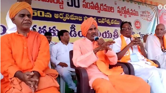 Swami Brahmananda Saraswati | కల్మషం లేకుండా జీవించాలి