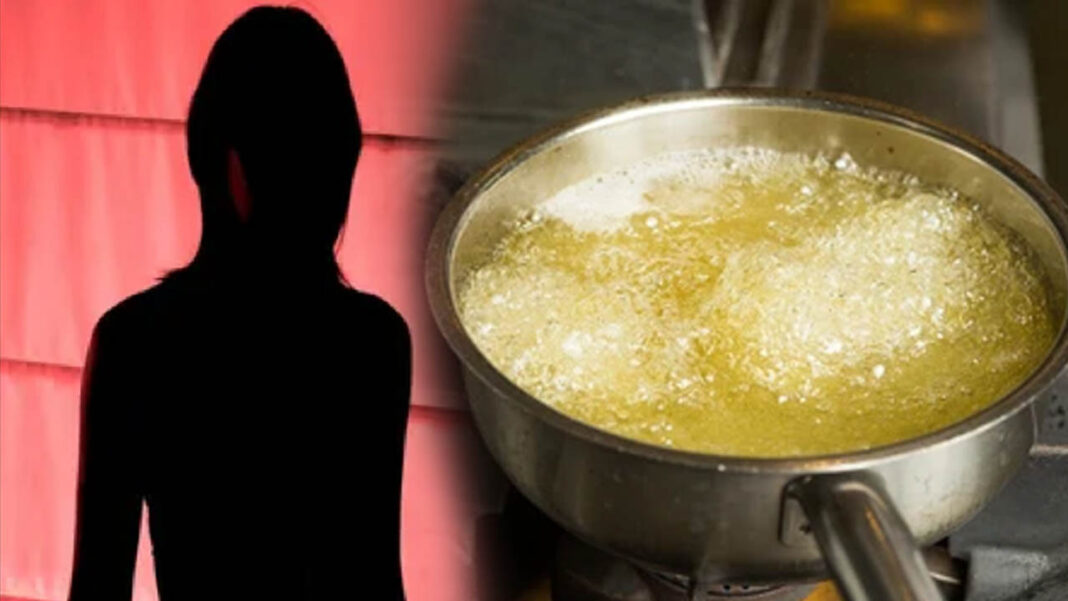 Anakapalle | మంచంపై పడుకున్న భర్త‌పై మరుగుతున్న నూనె పోసిన భార్య