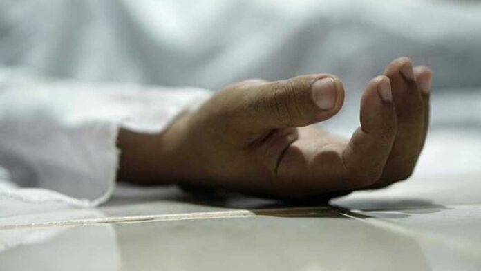 Hand Banswada | ప్రమాదవశాత్తు కుంటలో పడి పాడి రైతు మృతి
