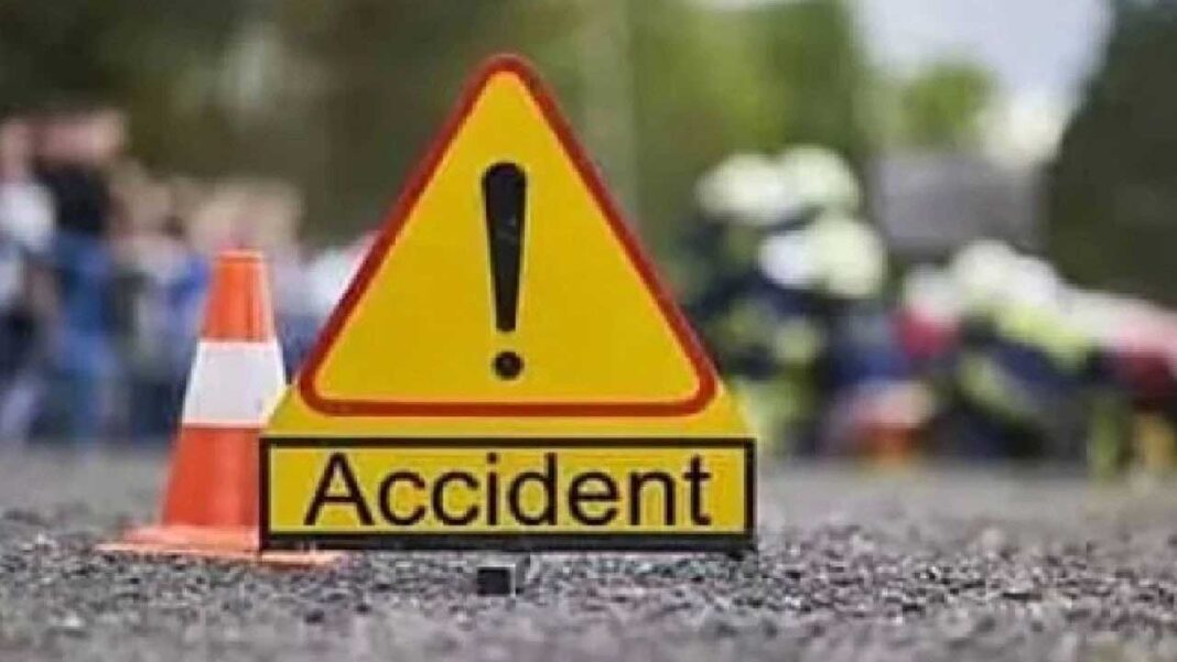 Jaipur | మద్యం మత్తులో కారుతో బైక్​ను​ ఢీకొన్న మహిళ