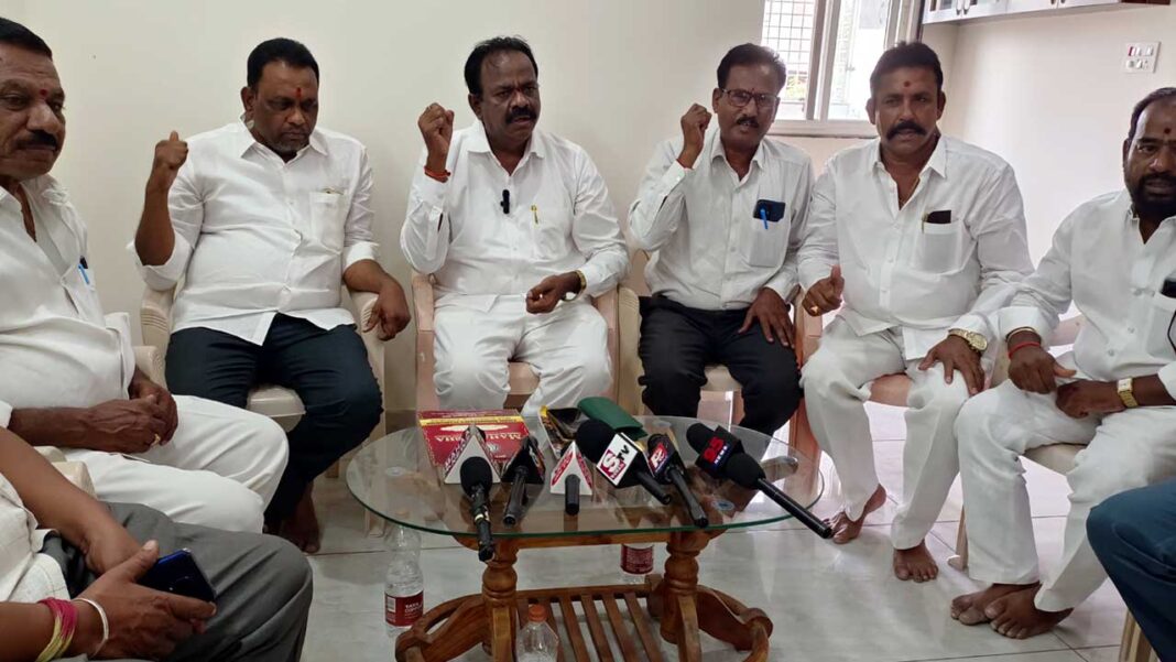 Munnurukapu Association