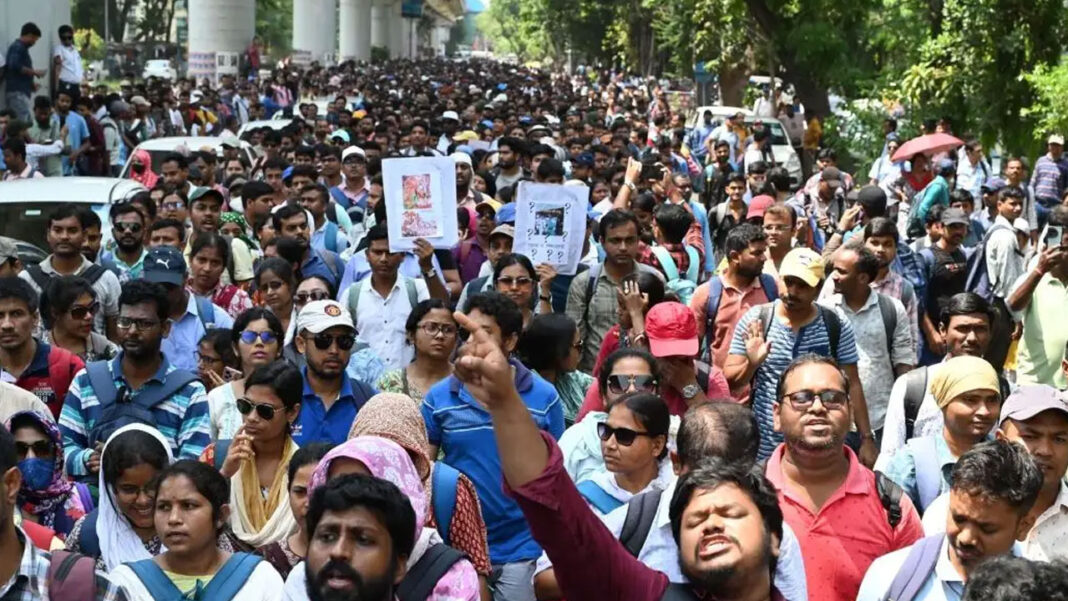 Teachers Protest in Kolkata