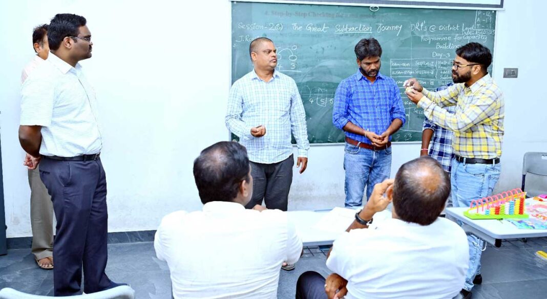 Collector Rajiv Gandhi Hanumanthu