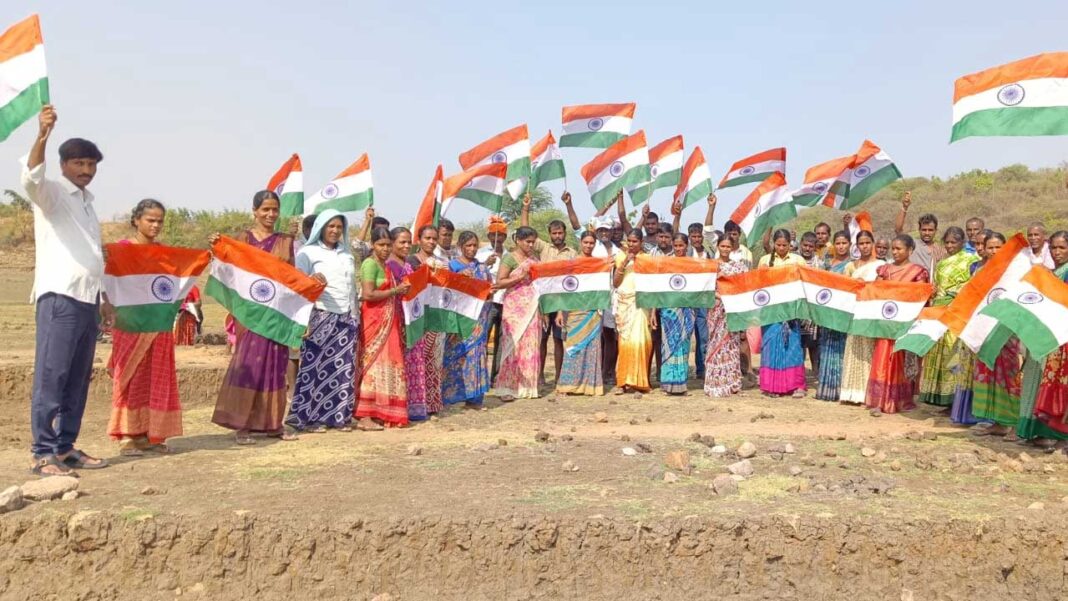 Operation Sindoor | ఆపరేషన్​ సింధూర్’​పై ఉపాధి కూలీల హర్షం