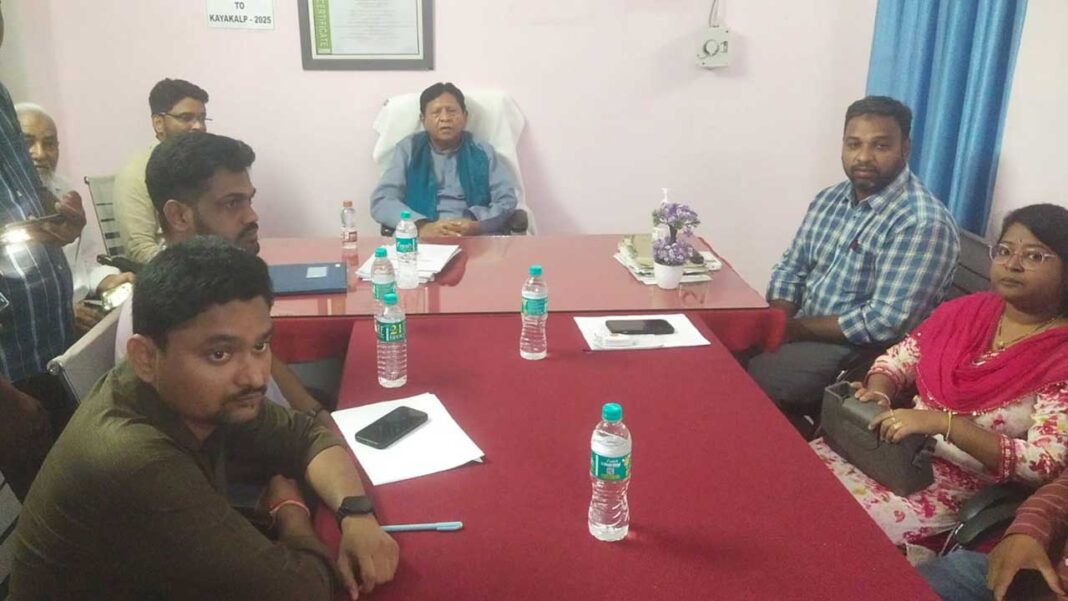 Mla Sudarshan Reddy | ప్రభుత్వ ఆస్పత్రిలో సమస్యలు పరిష్కరిస్తాం