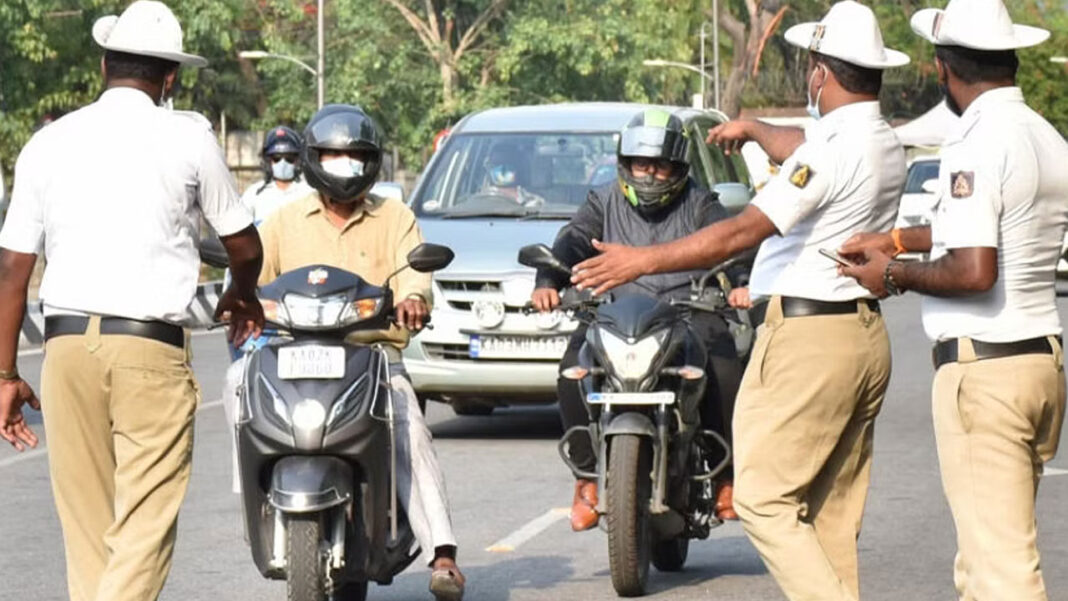 Traffic challan | పోలీస్​ వాహనాలపై ఫైన్​ ఎంతో తెలిస్తే షాక్​ అవుతారు!