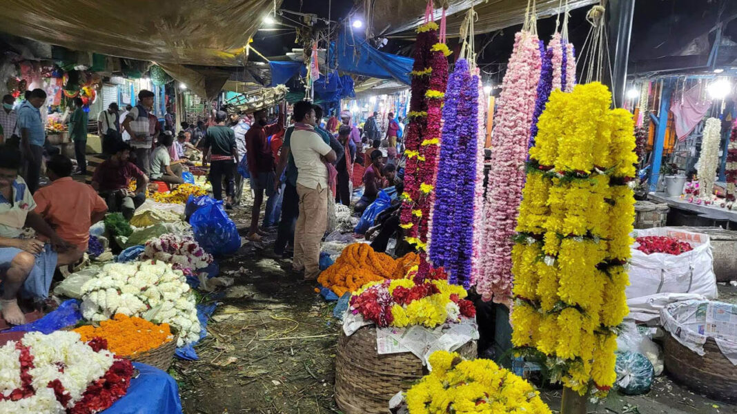 Mullick Ghat Flower Market