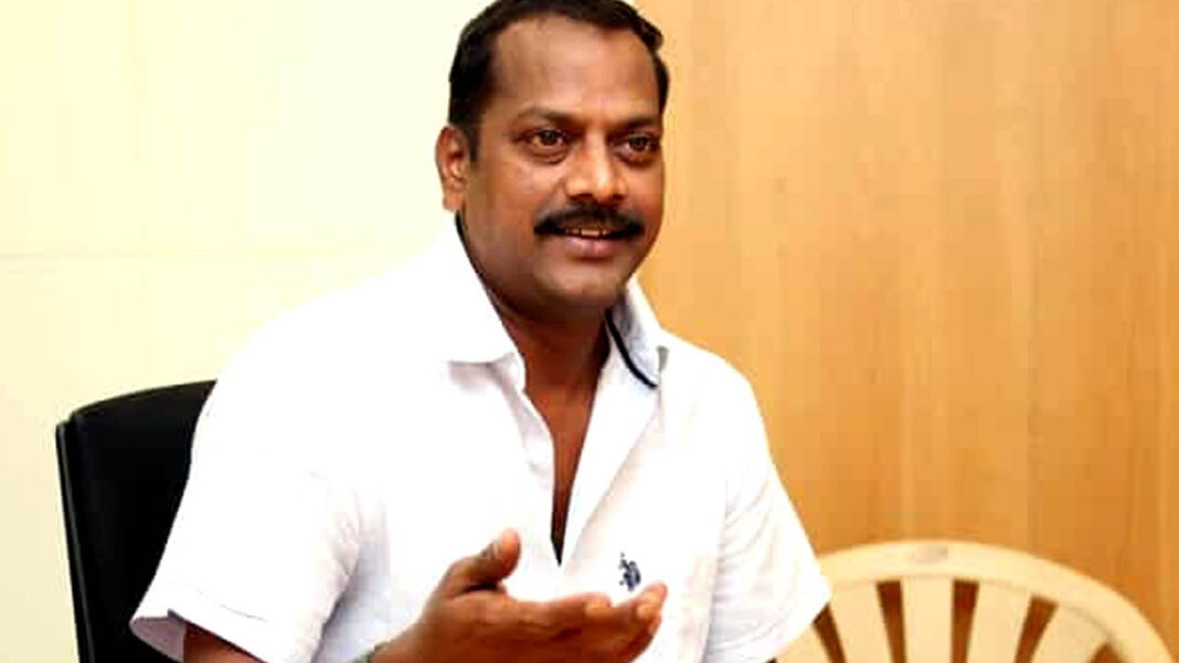 As Ravi kuamr Chowdary