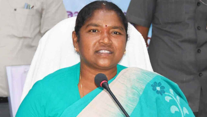Minister seethakka