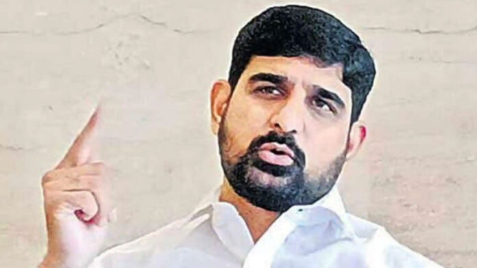 Padi Kaushik Reddy