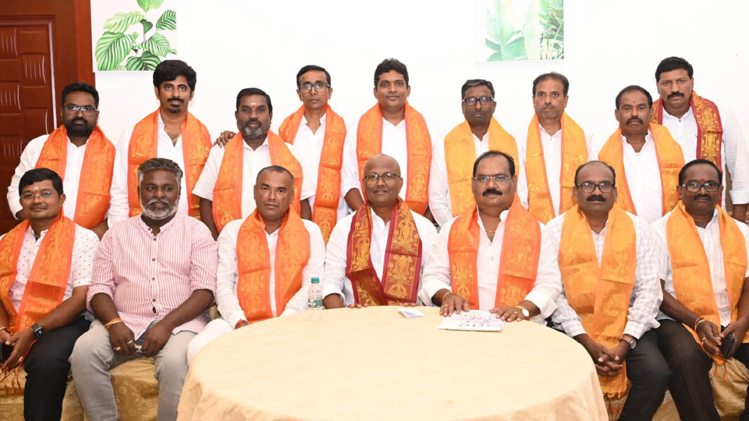 Manik Bhavan | అభివృద్ధి చూసి ఓటేయ్యండి.. సభ్యులకు అధ్యక్ష అభ్యర్థి విన్నపం