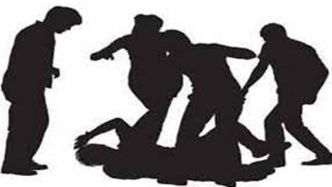 Latest Crime | వెళ్లిపోయిన పెళ్ళాన్ని తెచ్చుకుంటే.. ప్రాణాలు తీయాలని చూసింది..