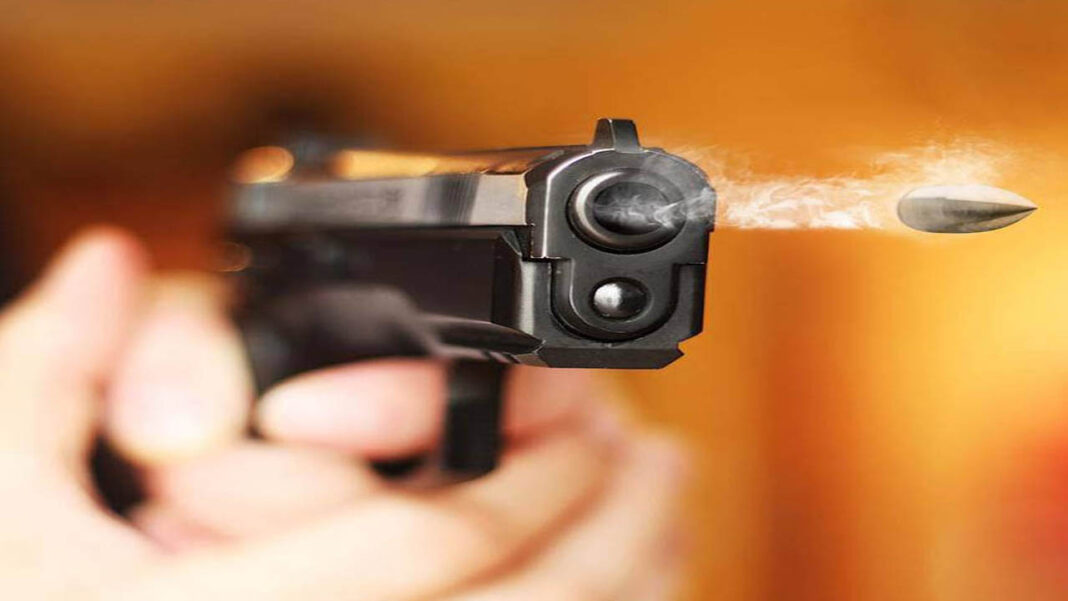 akshara today - gun shoot Gun Firing | రాష్ట్రంలో సంచలనం సృష్టిస్తున్న వరుస కాల్పులు.. వారంలో మూడు ఘటనలు!