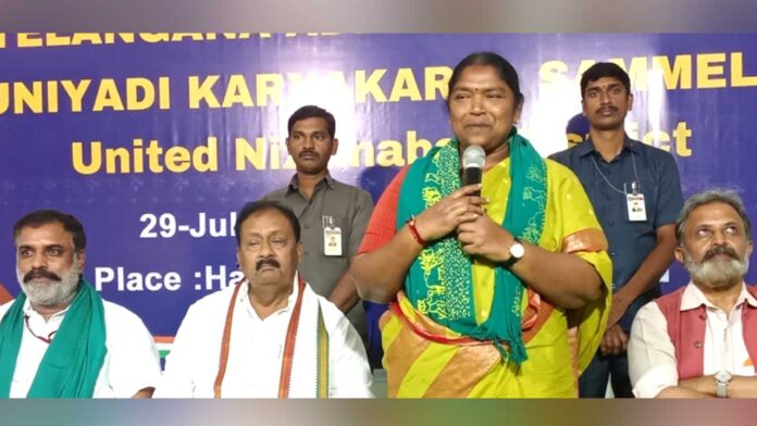 Minister Seethakka
