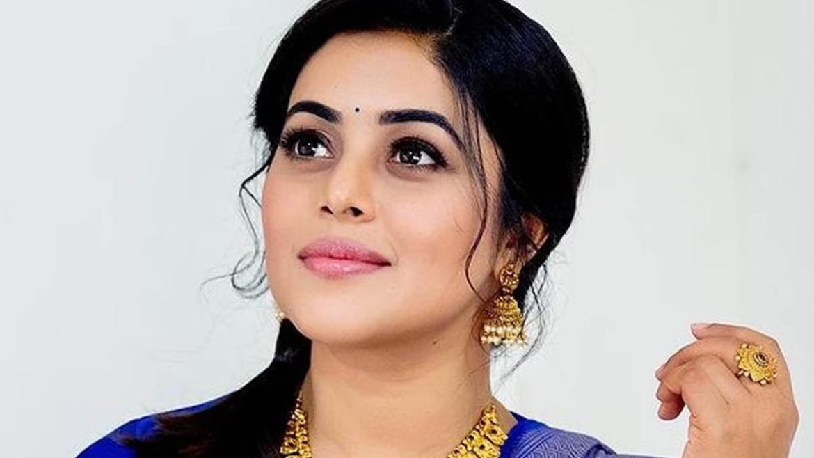 Actress Poorna
