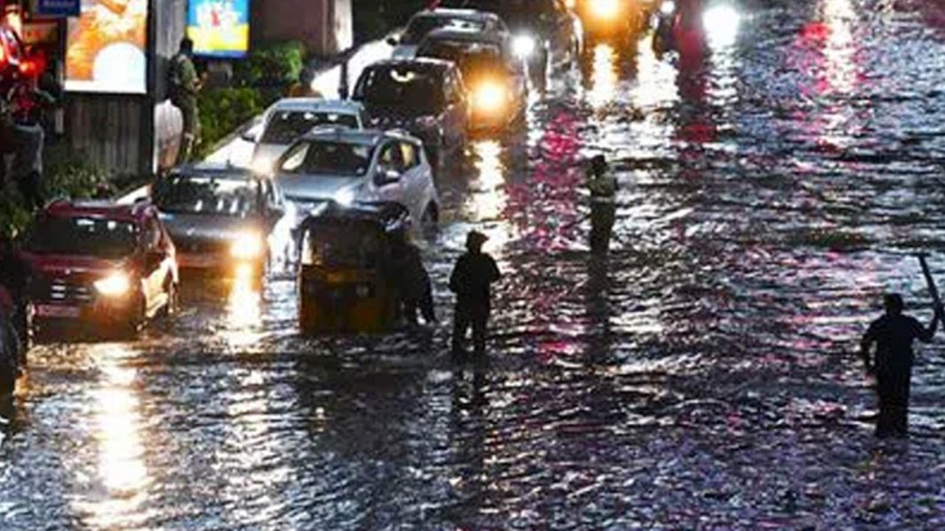 Heavy rain forecast | హై అలెర్ట్​.. భారీ వర్ష సూచన.. ఆ ప్రాంతవాసులు జాగ్రత్త!