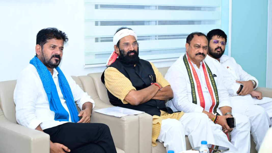 CM Revanth Reddy's review | మెదక్‌ ఎస్పీ కార్యాలయంలో ముగిసిన సీఎం రేవంత్‌ రెడ్డి రివ్యూ.. ఏమేమి చర్చించారంటే..