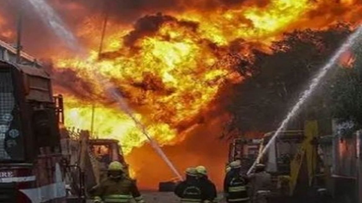 SR Pharma Company | SR ఫార్మా కంపెనీలో భారీ అగ్ని ప్రమాదం.. చౌటుప్పల్​లో ఘటన..