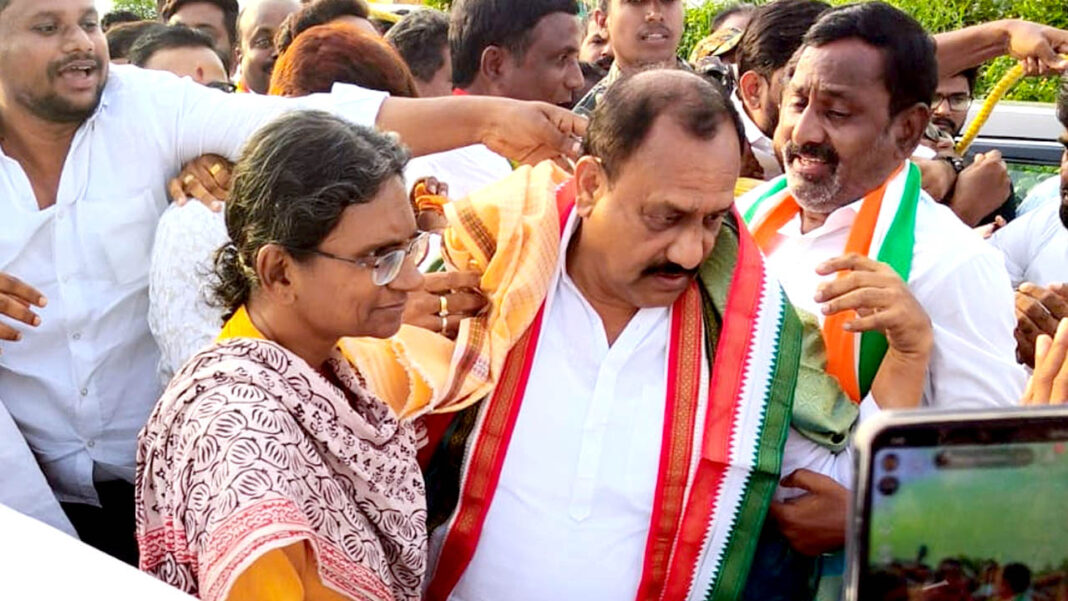 Meenakshi Natarajan Padayatra