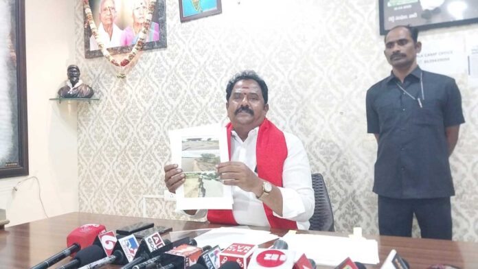MLA KVR