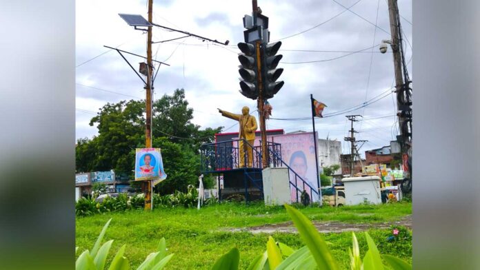 Traffic signals