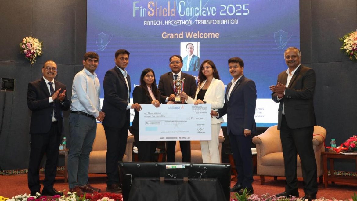 BOI FinShield Hackathon | బీఓఐ ఫిన్‌షీల్డ్ హ్యాకథాన్ విజేతలకు అవార్డుల ప్రదానం
