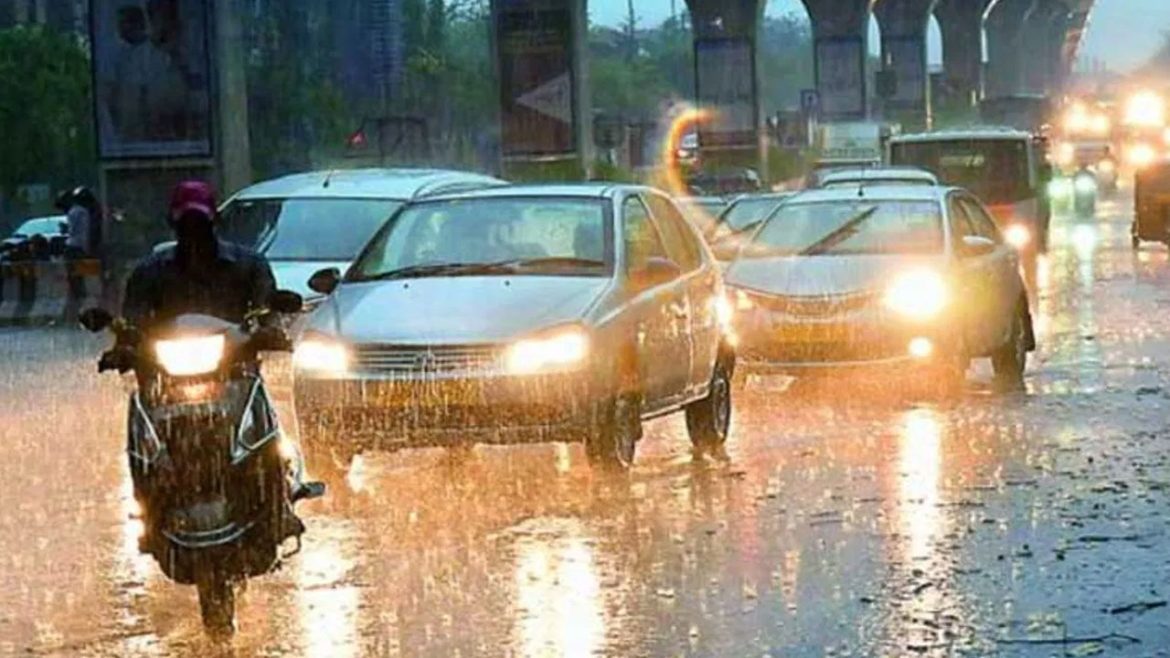 Heavy rains alert | తెలంగాణలోని పలు ప్రాంతాల్లో దంచికొడుతున్న వానలు.. ఆ జిల్లాలకు ఎల్లో అలెర్ట్​