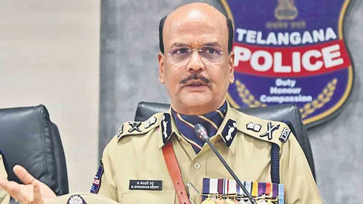 #ArriveAlive రోడ్డు భద్రతపై అరైవ్​ అలైవ్​ పేరుతో అవగాహన ప్రచారం : డీజీపీ