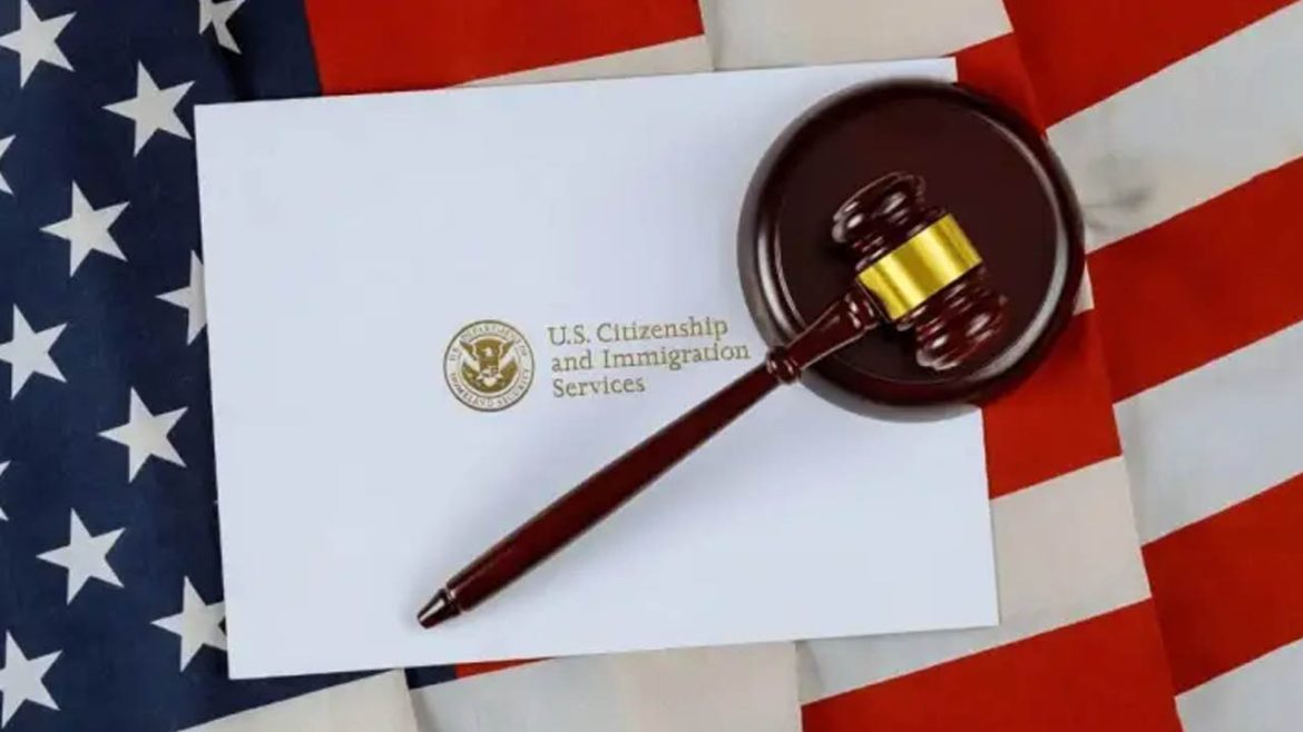 Right to work of H-4 visa | భారతీయ టెకీలకు గుడ్ న్యూస్.. అమెరికా సుప్రీంకోర్టు కీలక నిర్ణయం