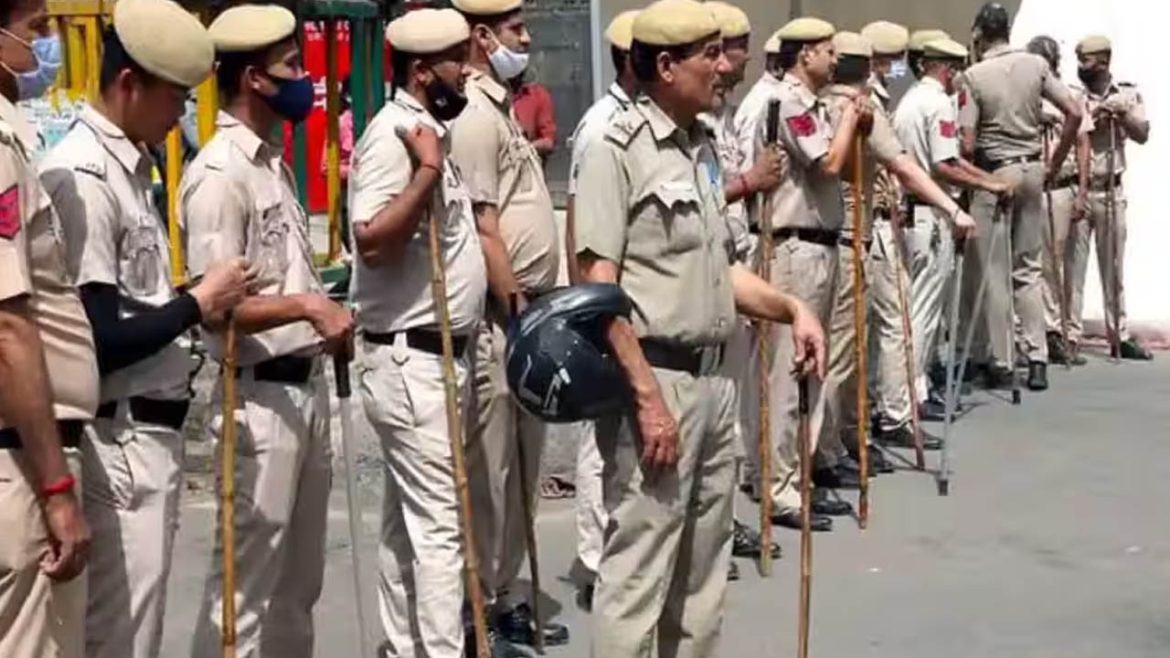 Head Constable Jobs Notification | ఇంటర్‌ అర్హతతో పోలీస్ హెడ్‌ కానిస్టేబుల్‌ ఉద్యోగాలు!