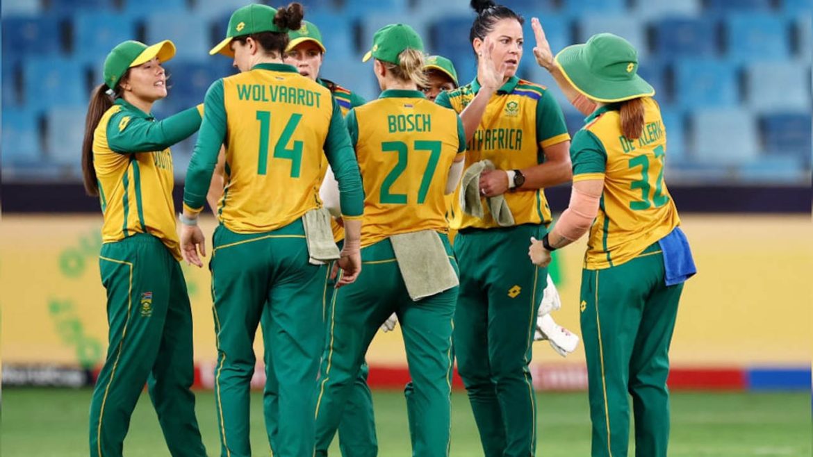 South Africa women team | చరిత్ర సృష్టించిన దక్షిణాఫ్రికా మహిళలు.. వన్డే ప్రపంచ కప్ ఫైనల్లోకి దూసుకెళ్లిన ప్రోటీస్