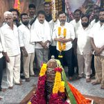 Jukkal MLA | మన్మథస్వామిని దర్శించుకున్న ఎమ్మెల్యే తోట లక్ష్మీకాంతారావు Jukkal MLA