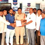 Limbadri gutta | లింబాద్రిగుట్ట అర్చకులపై ఫిర్యాదు Limbadri gutta