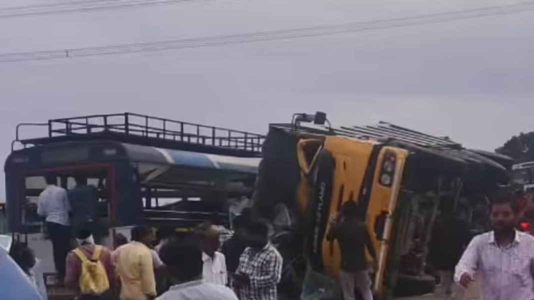Rtc Bus Tipper Collision | మ‌రో బ‌స్సు ప్ర‌మాదం.. టిప్ప‌ర్ ఢీకొనడంతో 17 మంది దుర్మరణం