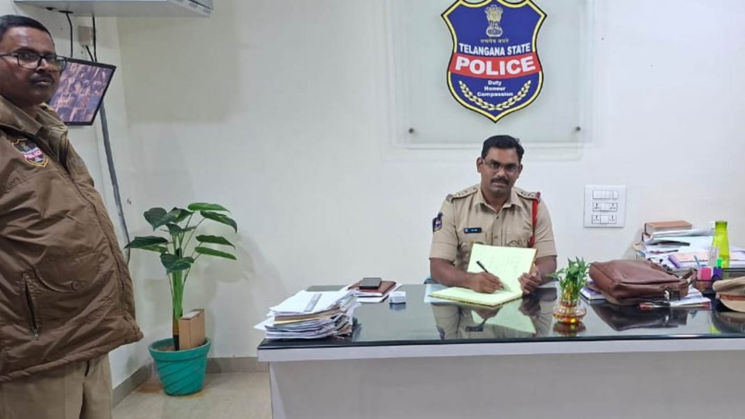 Dichpally SHO | డిచ్​పల్లి ఎస్​హెచ్​వోగా ఆరిఫ్​ బాధ్యతల స్వీకరణ