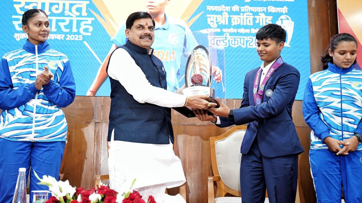 Kranti Goud | ప్రపంచకప్ విజయంతో తండ్రికి తిరిగి ఉద్యోగం.. క్రాంతి గౌడ్ కథ దేశానికే స్ఫూర్తి