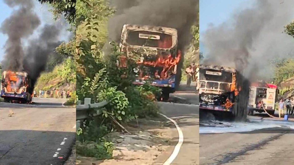 Odisha Bus Fire Accident | మరో బస్సు ప్రమాదం.. రన్నింగ్​లో ఉండగానే వ్యాపించిన మంటలు..!