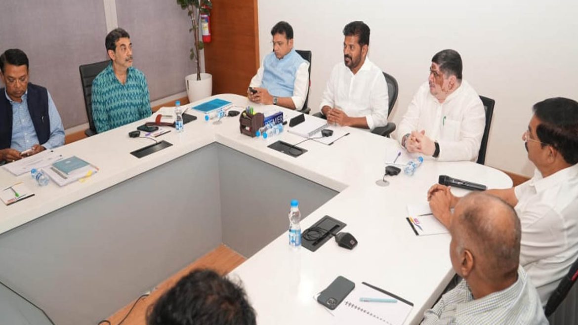 Telangana Rising Global Summit | 8, 9వ తేదీల్లో తెలంగాణ రైజింగ్​ గ్లోబల్​ సమ్మిట్​.. ప్రధానితో సహా కేంద్ర మంత్రులకు ఆహ్వానం పలికే ఏర్పాట్లు!